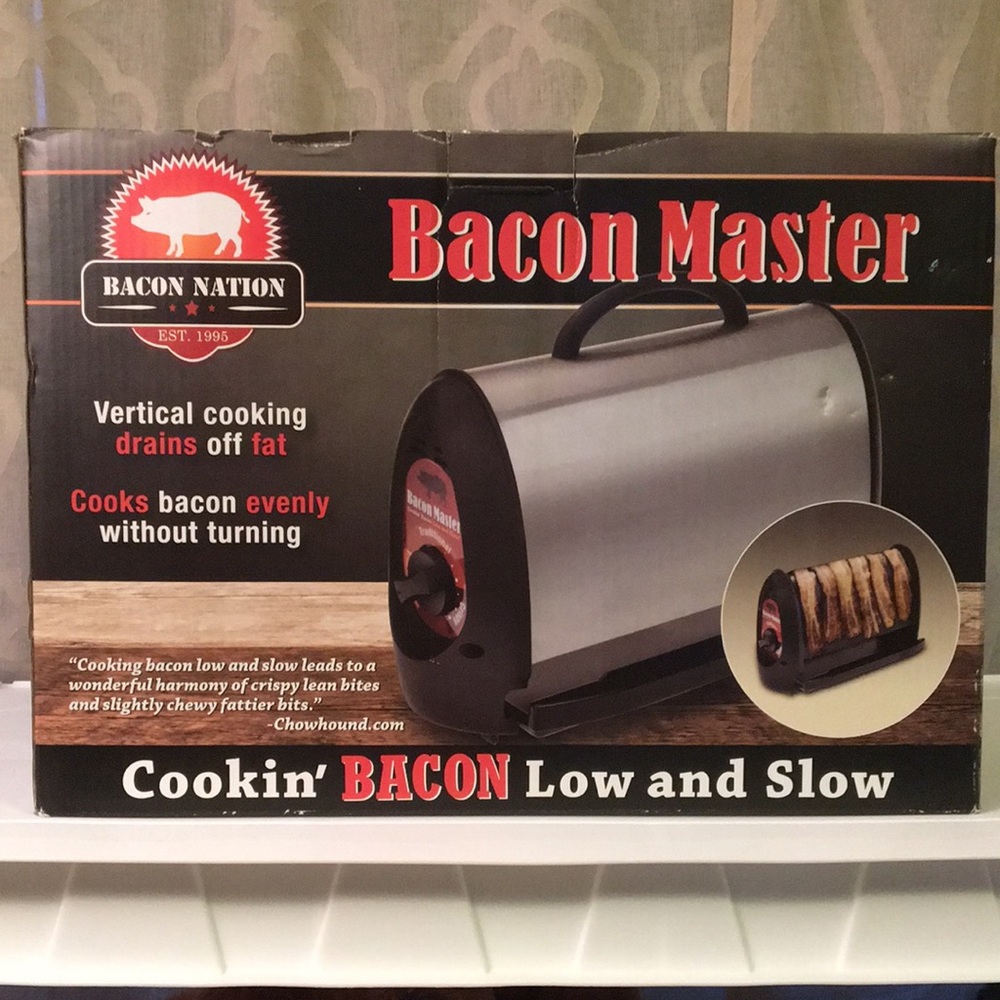 Bacon Master vertical cooking drains off fat, cooks bacon evenly NIB never used